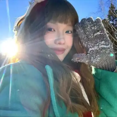 闻皎月